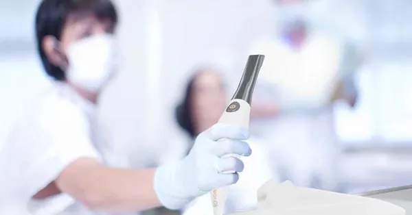 New intraoral scanner challenges the dental market in 2017 – Heron™ IOS